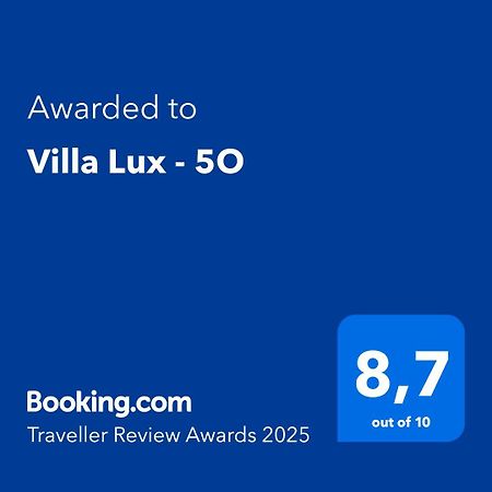 Villa Lux - 5O 루즈드타비라 외부 사진